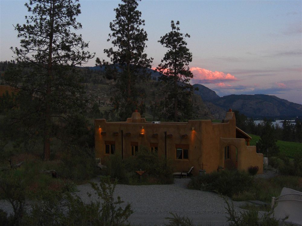 Bighorn Ridge Guesthouse Okanagan Falls Buitenkant foto